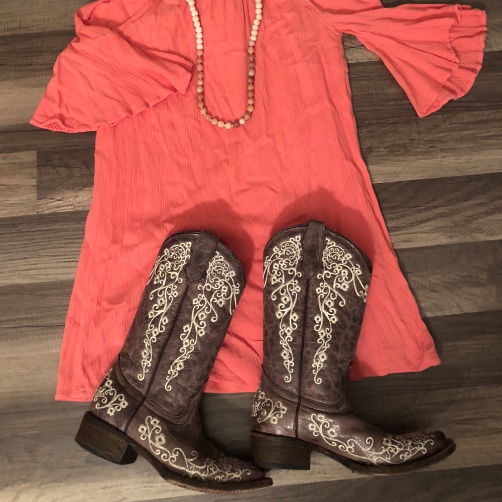 EUC CORRAL WESTERN BOOTS YOUTH Size 3